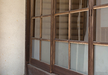 ガラス障子