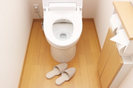 トイレの水漏れ原因と修理方法｜タンクや配管など場所別に徹底解説