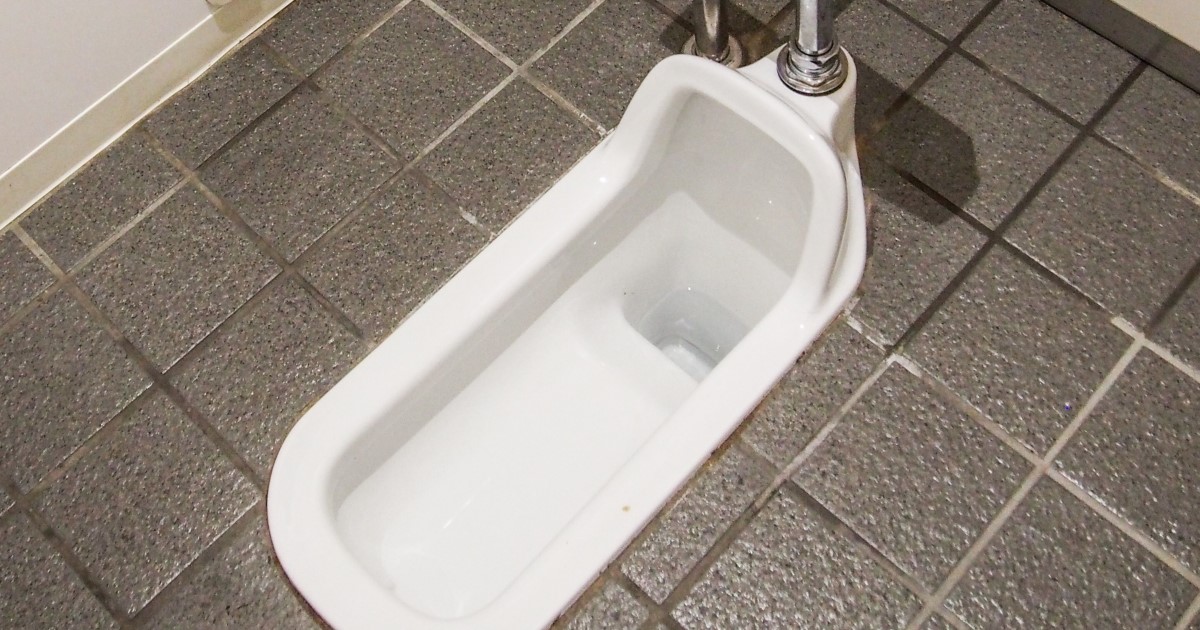 和式トイレの水漏れ原因と修理方法！部品の交換手順もご紹介します